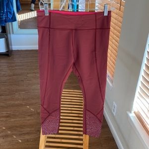 Maroon lululemon leggings